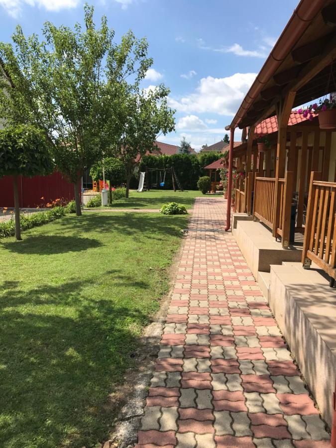 Zam-Zem Holiday Apartman Hajdúszoboszló المظهر الخارجي الصورة